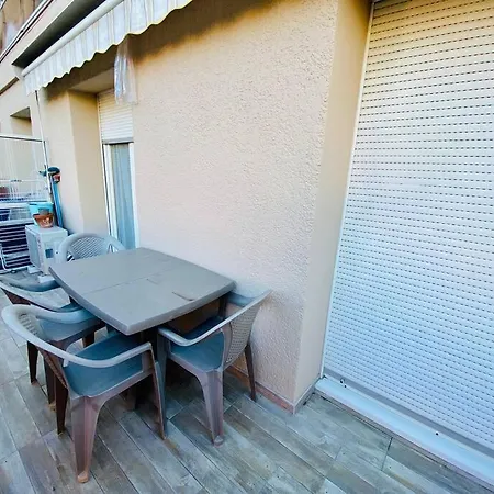 Apartamento Le Central, Avec Terrasse Et Parking Raphael Saint-Raphaël